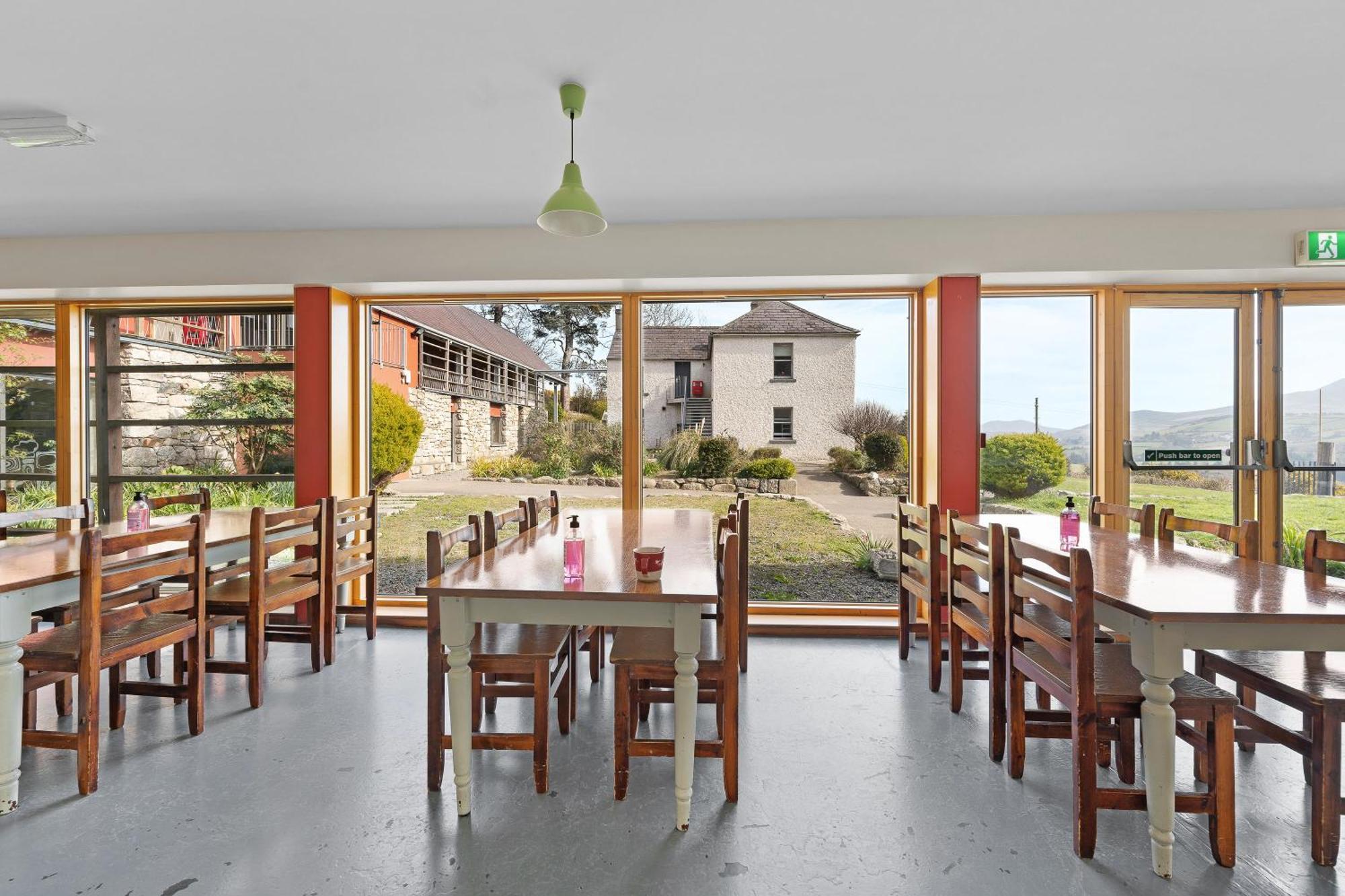 Hostel Knockree